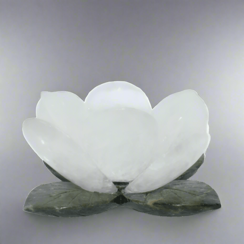 Home Flower Quartz Candleholder eco friendly - sustainable products bougie green