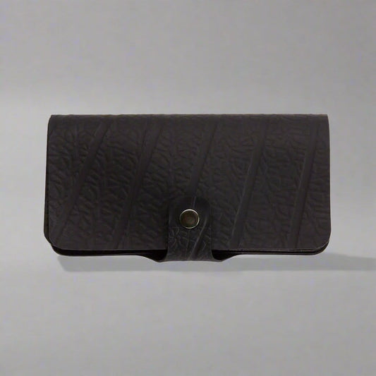 Jewelry & Watches Sustainable Fashion: Handcrafted Recycled Rubber Purse eco friendly - sustainable products bougie green